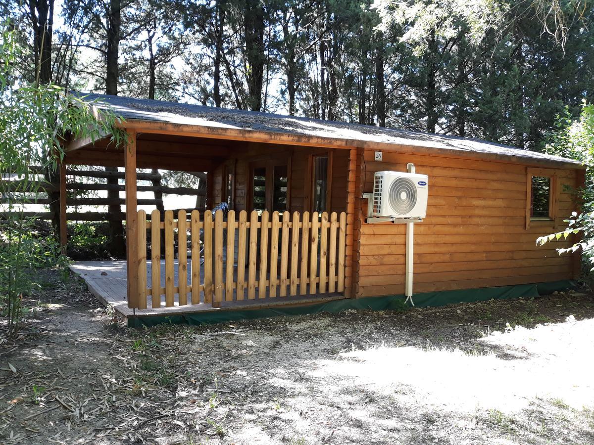Camping Le Pre Saint-Andre Souvignargues Exterior foto